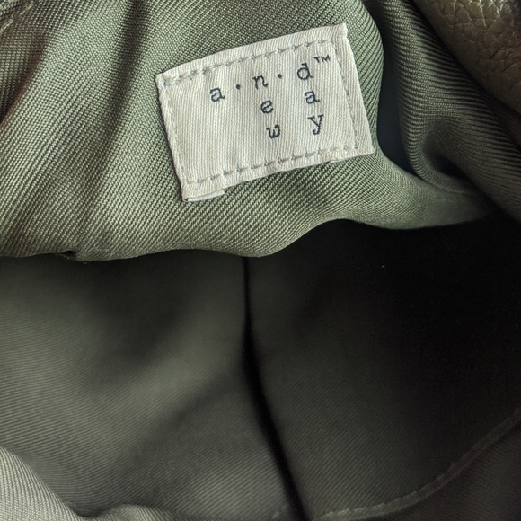 3/$15 a new day | Olive Crossbody Purse - Picture 8 of 8